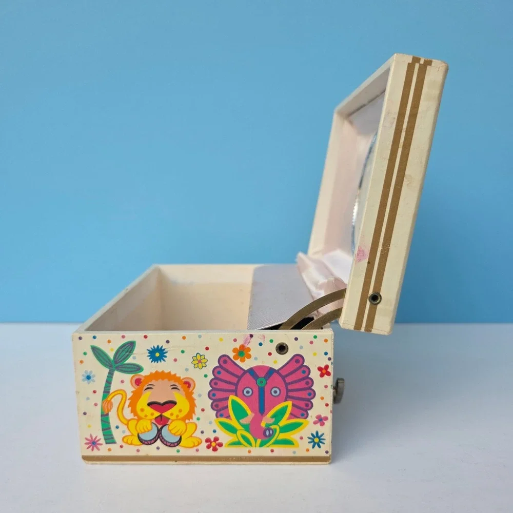 Vintage Disney It's a Small World Music Jewelry Box 6